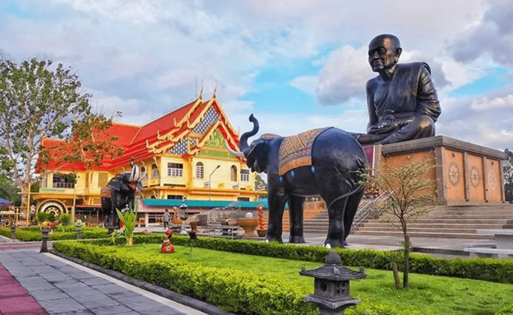 sarithorn-3png-1631511908